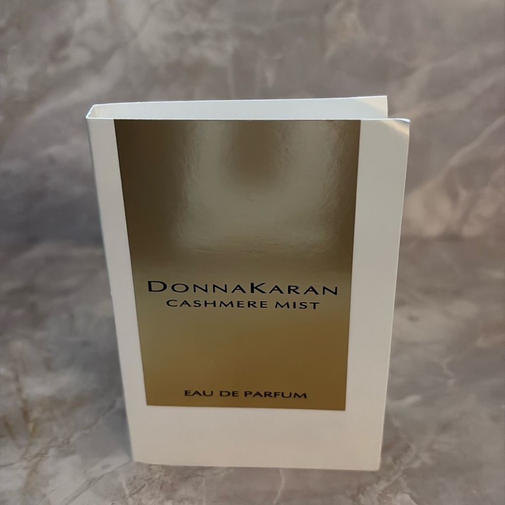 ❤️ 4 for $20 Donna Karan Cashmere Mist Mini Travel Vial NEW